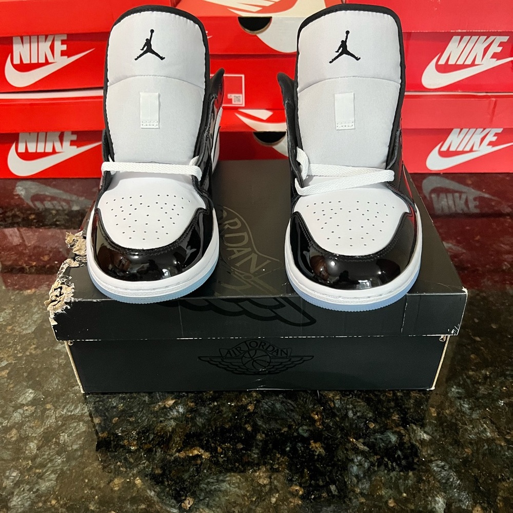 Nike Men's Air Jordan 1 Low SE 'Concord' Sneakers LV5 White/Black Size US:10.5